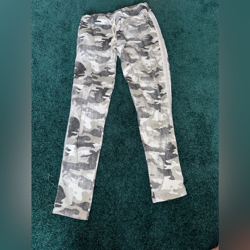 Malibu road women pants , size XS